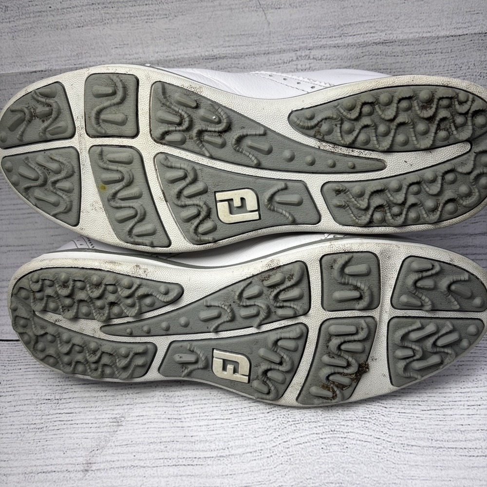 FootJoy LoPro Golf Shoes Comfort Wingtip White Leather Rainbow Laces Size 7.5M - Picture 8 of 8